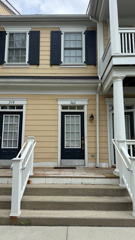 362 Filmore St, Canton, MI 48188