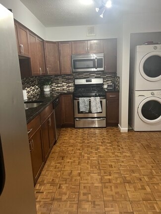 4187 Columbia Rd Unit 134, North Olmsted, OH 44070