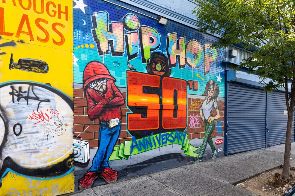 Neighborhood_Hunts Point_V2_11302023