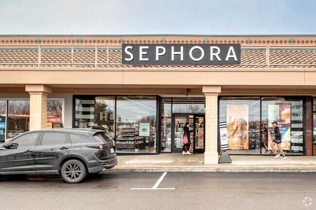 Popular shopping locations like Sephora are  at the Lkae Success Shopping Center in North New Hyde Park.