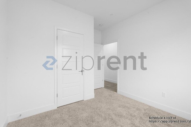 4785 Happy Hallow Dr, Folsom, CA 95630 - photo 3