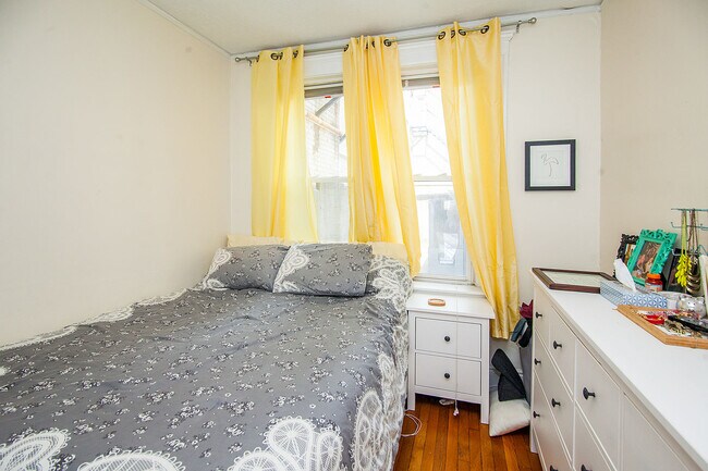 33 Walbridge St unit 3, Allston, MA 02134 - photo 6