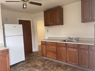 628 E Lincoln Hwy Unit 1, Coatesville, PA 19320