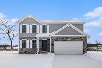 1030 Woodridge Dr, Saint Johns, MI 48879