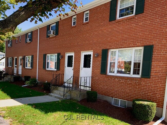 9 Heath Rd, Arlington, MA 02474 - photo 2