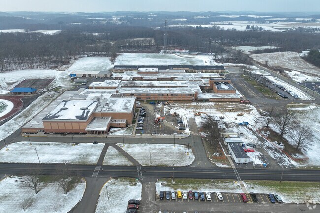 Knoch High School serves grades 9-12.
