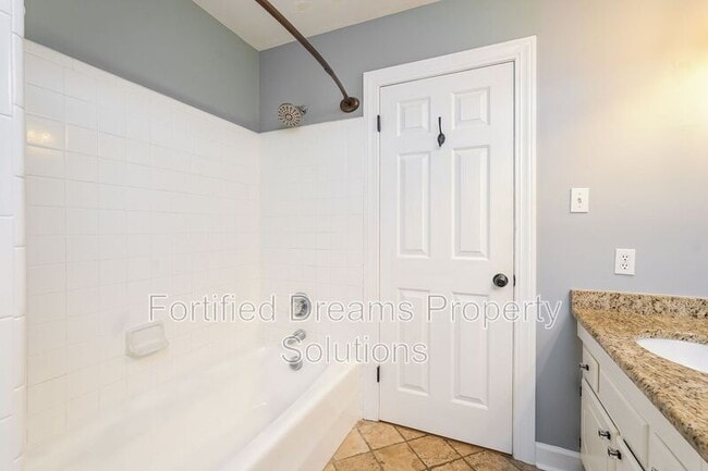 3739 Sagamore Dr, Greensboro, NC 27410 - photo 4