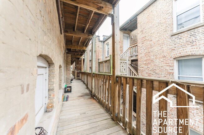 5662 N Ridge Ave unit 2I, Chicago, IL 60660 - photo 6