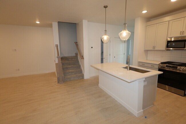 4821 Pocosin Ct, Highland, UT 84003 - photo 6