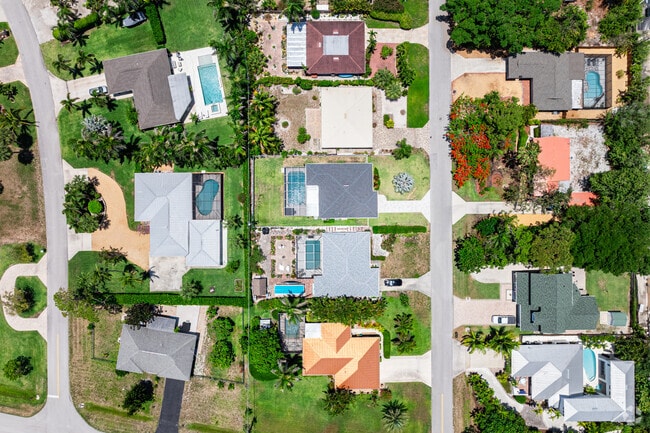 Bonita Shores consists of single family homes on neatly parceled lots.