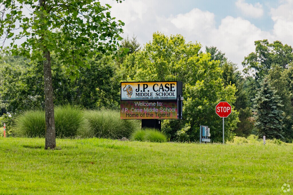 J.P Chase Middle School is a public middle school in Flemington, New Jersey.