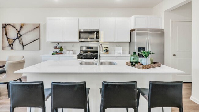 1411 Acadia Cir, Pingree Grove, IL 60140 - photo 7