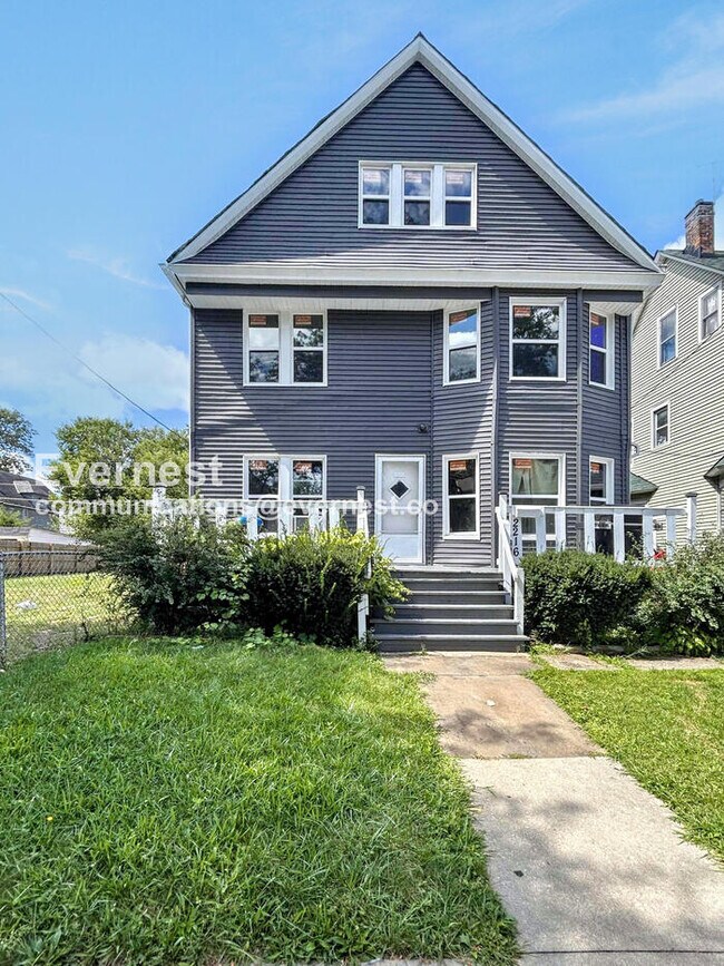 2216 E 82nd St, Cleveland, OH 44103