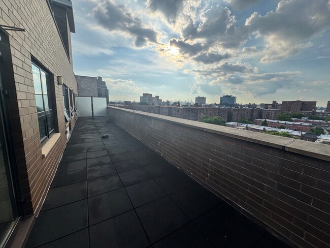 9639-96-66 66th Ave, Rego Park, NY 11375 - photo 5