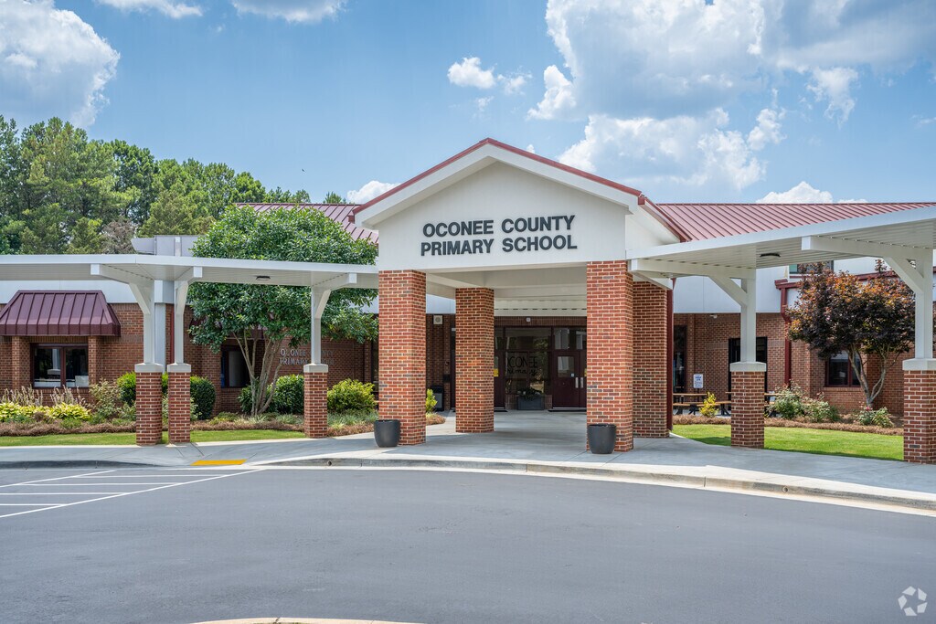 Oconee County Primary School is home to over 500 students from the community.