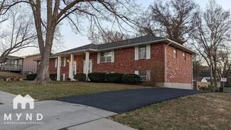10319 E 78 St, Raytown, MO 64138