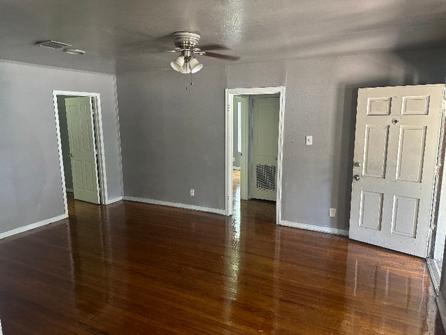 2806 Morningside Dr, Shreveport, LA 71108 - photo 3