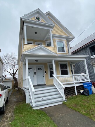 427 Hamilton St Unit 2 and 3rd Floor, Albany, NY 12203
