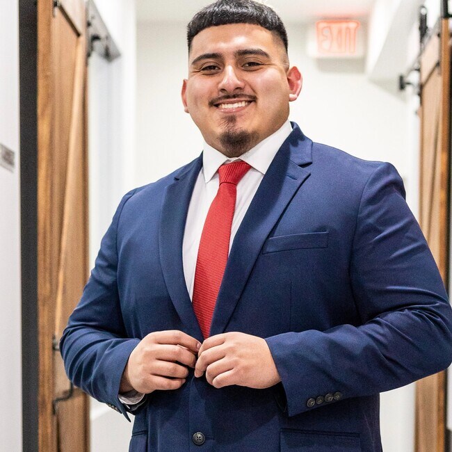 Agent Photo