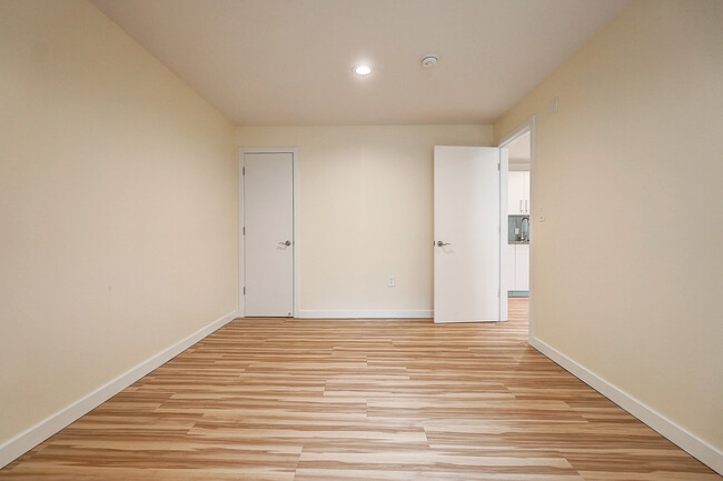 2 Bedroom | x03