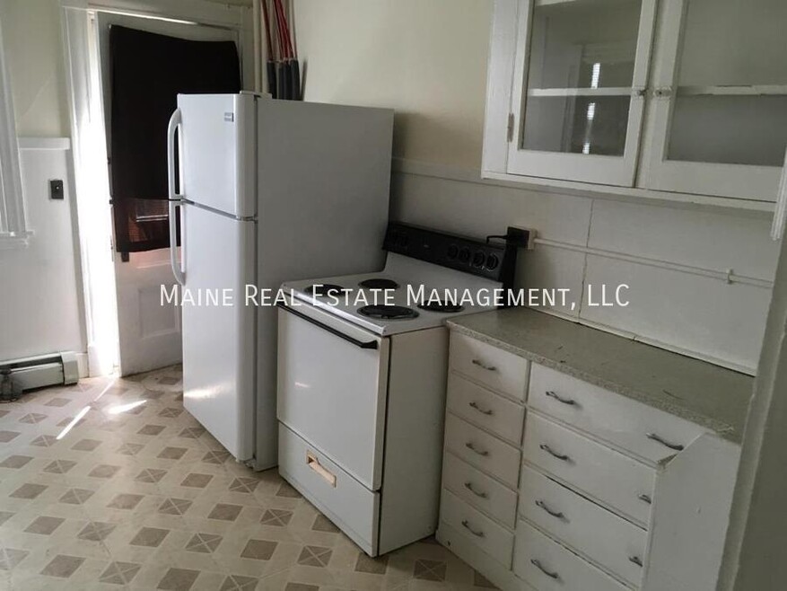 36 Third St Apt.