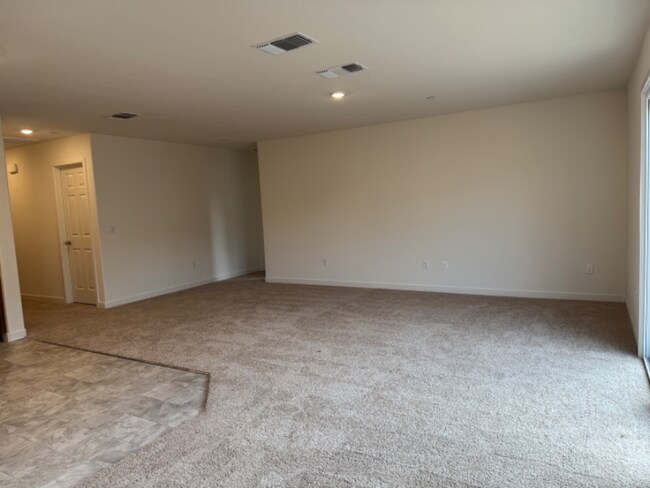 221 Dylan St, Merced, CA 95341 - photo 7