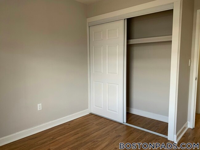 9 Bronsdon St unit 21B-C, Brighton, MA 02135 - photo 6