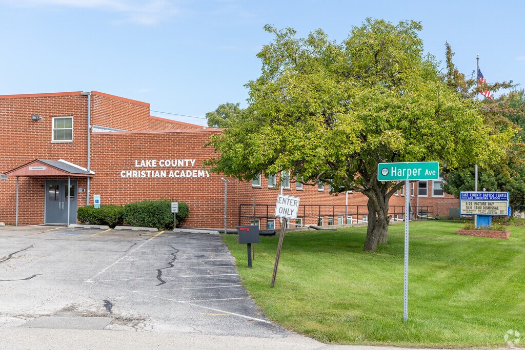 Lake County Baptist School is a private, Christian school located in Waukegan, IL.