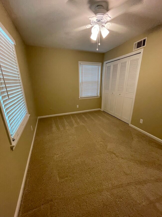 2105 Young St unit A, Columbus, GA 31906 - photo 4