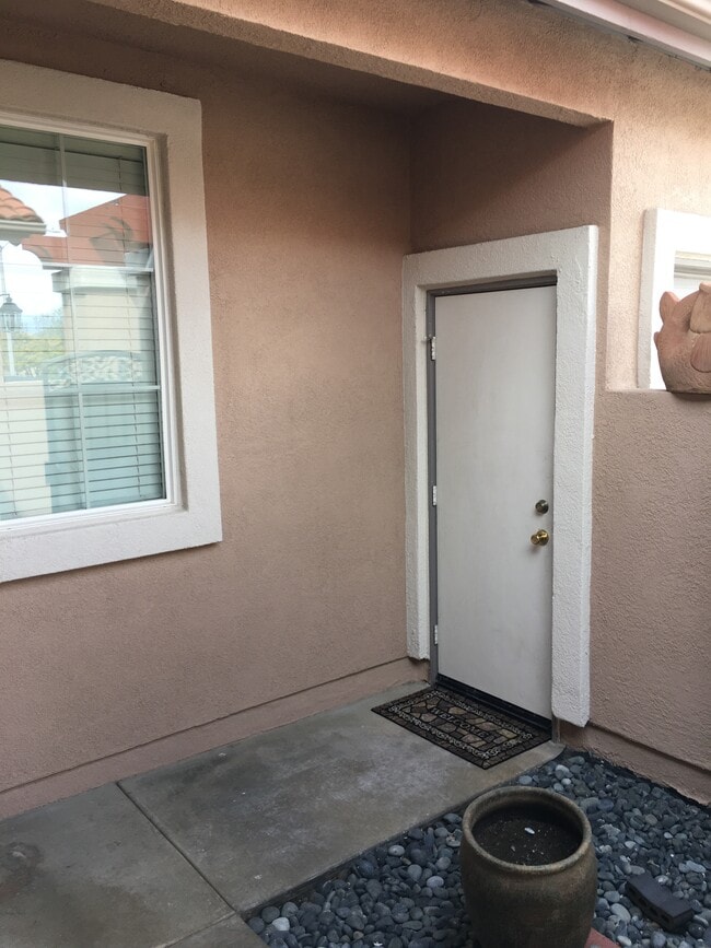 28679 Legacy Way, Menifee, CA 92584 - photo 2