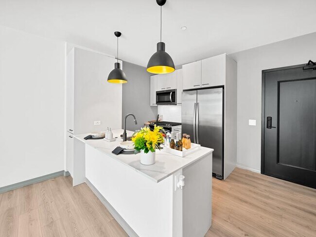 2155 N Elston Ave unit 771, Chicago, IL 60614 - photo 7