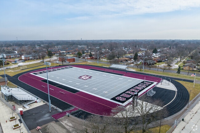 Harper Woods High School's athletic program includes swimming, football, track, and baseball.