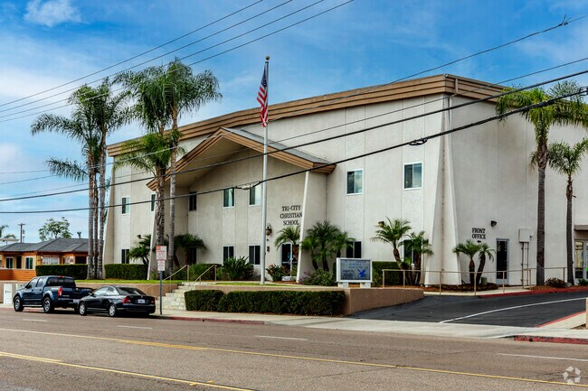 The Tri-City Christian Schools is in nearby Vista.