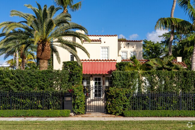 Beautiful Mediterranean homes bask int he afternoon sunlight.