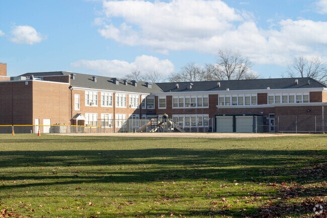 Madison School has a safe and modern playground behind the school.