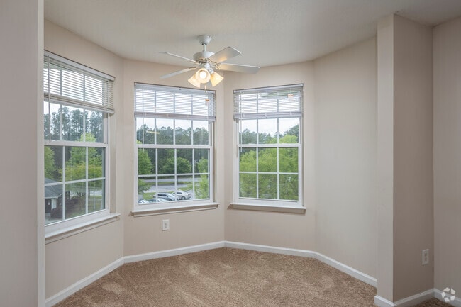 Regent Park Apartments, Columbia, SC 29223 - photo 4