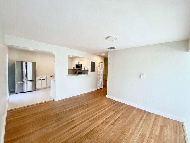 1631 Liberty St unit A, Hollywood, FL 33020 - photo 6