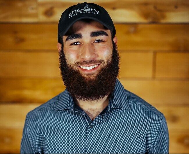 Agent Photo