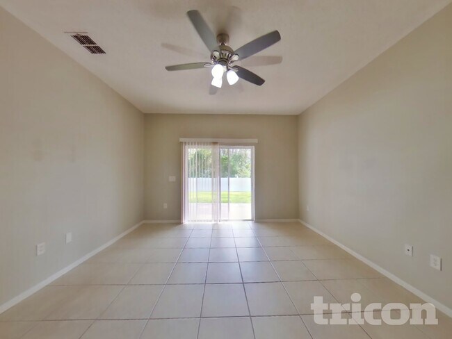 3851 Andover Cay Blvd, Orlando, FL 32825 - photo 4