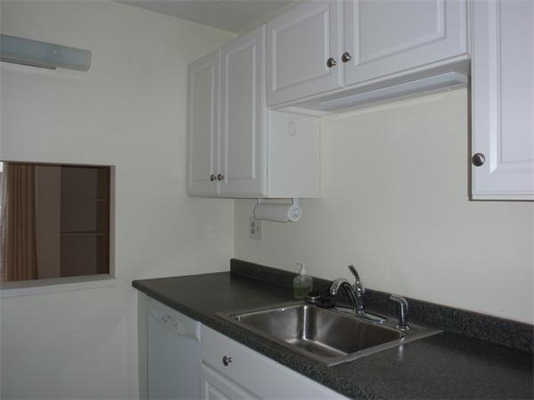 104 Trowbridge St unit 5, Cambridge, MA 02138 - photo 4