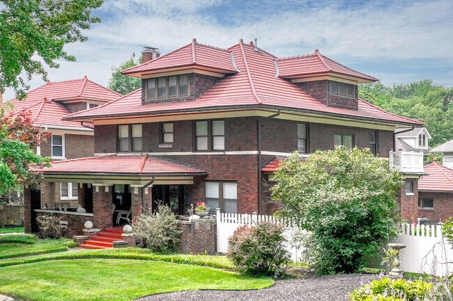 The Meridian Kessler neighborhood features a diverse mix of architectural styles.