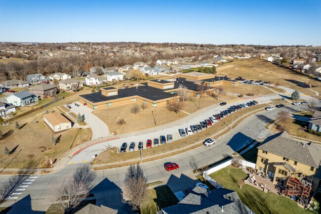 Portal Elementary School can be found to the west of La Vista City Centre.