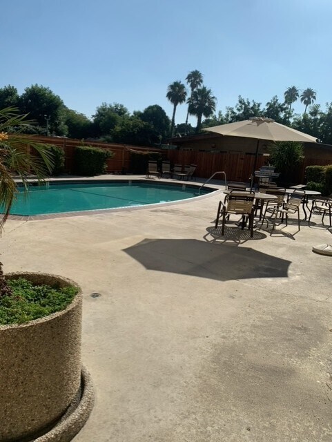 Haskell Towers, North Hills, CA 91343 - photo 4