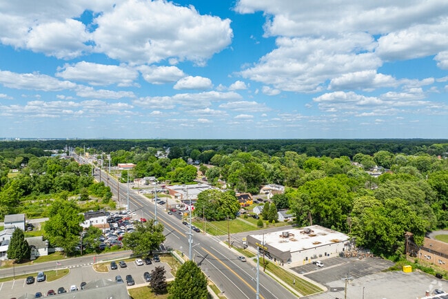 Route 130 cuts right through Penns Grove and offers plenty of local businesses.