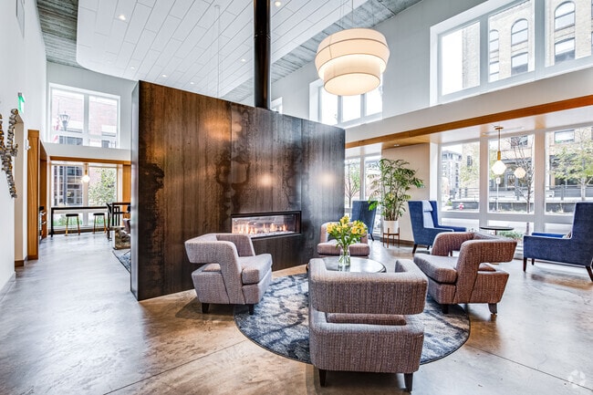 Borealis Apartments, Minneapolis, MN 55401 - photo 2