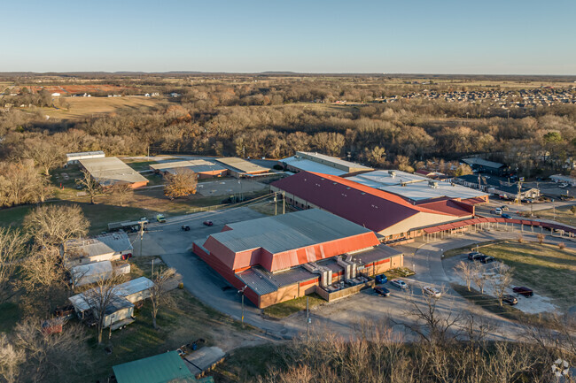 Pea Ridge Intermediate School is an above average, public school located in Pea Ridge.