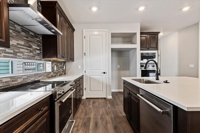 6177 W Stone Mount Way, South Jordan, UT 84009 - photo 5