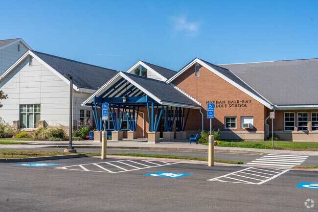 Nathan Hale-Ray Middle School serves students in grades 4th trough 8th.