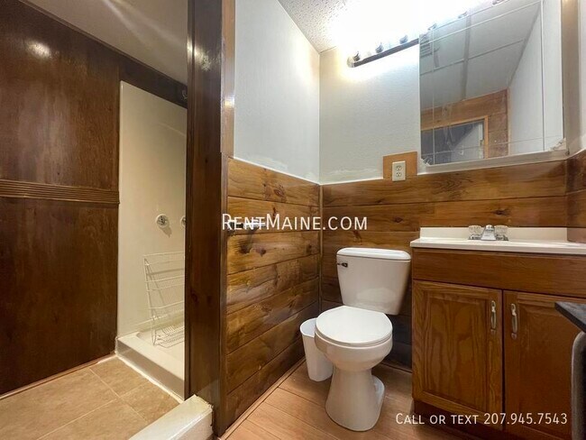 1121 Stillwater Ave unit 3, Old Town, ME 04468 - photo 5
