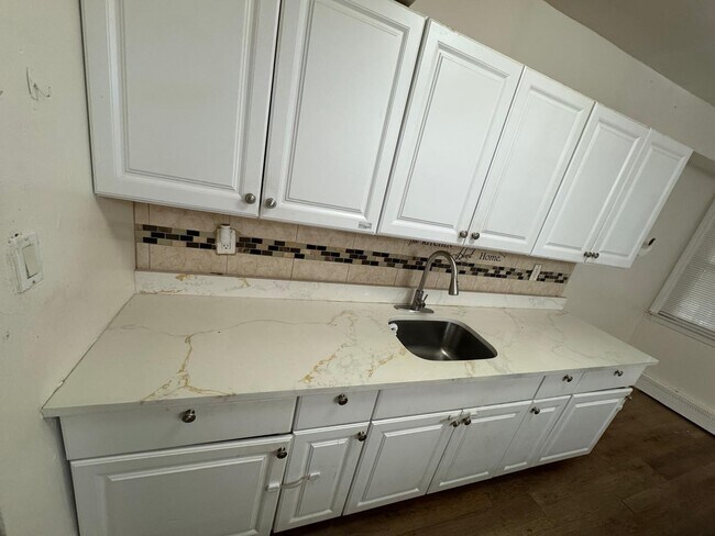 1470 Needham Ave unit 1470, Bronx, NY 10469 - photo 6